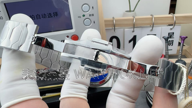 火眼金睛！一眼识破PPF厂江诗丹顿222的“贴牌”骗局