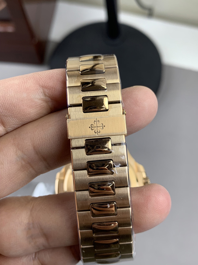 不吹不黑！BBF鹦鹉螺5711真实评测：对比3K哪个好？