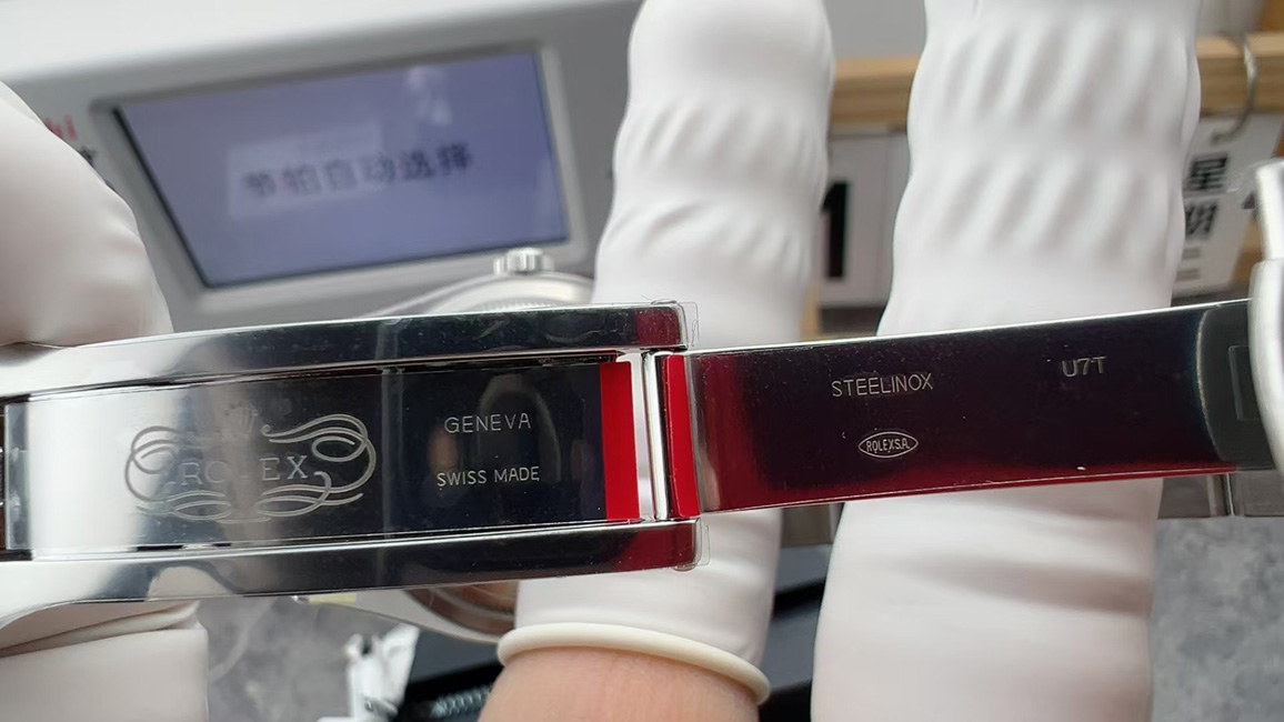 小手腕福音！VS厂蚝式恒动36mm彩色拼接盘深度评测